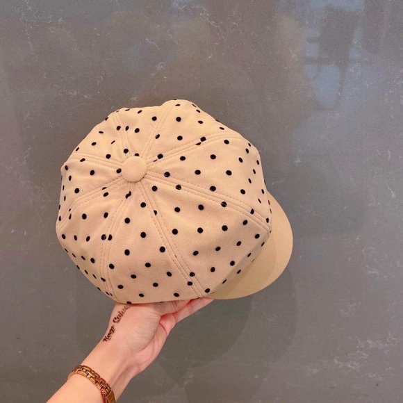?✨AUTHENTIC✨?CELINE hat main image 5